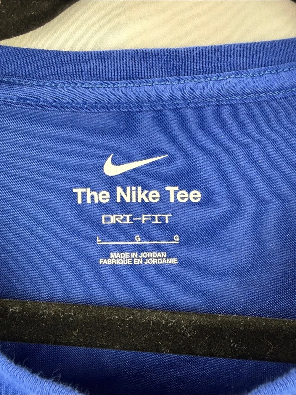 The Nike Tee Dri-Fit Men's Size Large Long Sleeve Colbalt Royal Blue Crew Tee